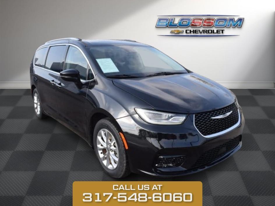 used 2021 Chrysler Pacifica car, priced at $24,390