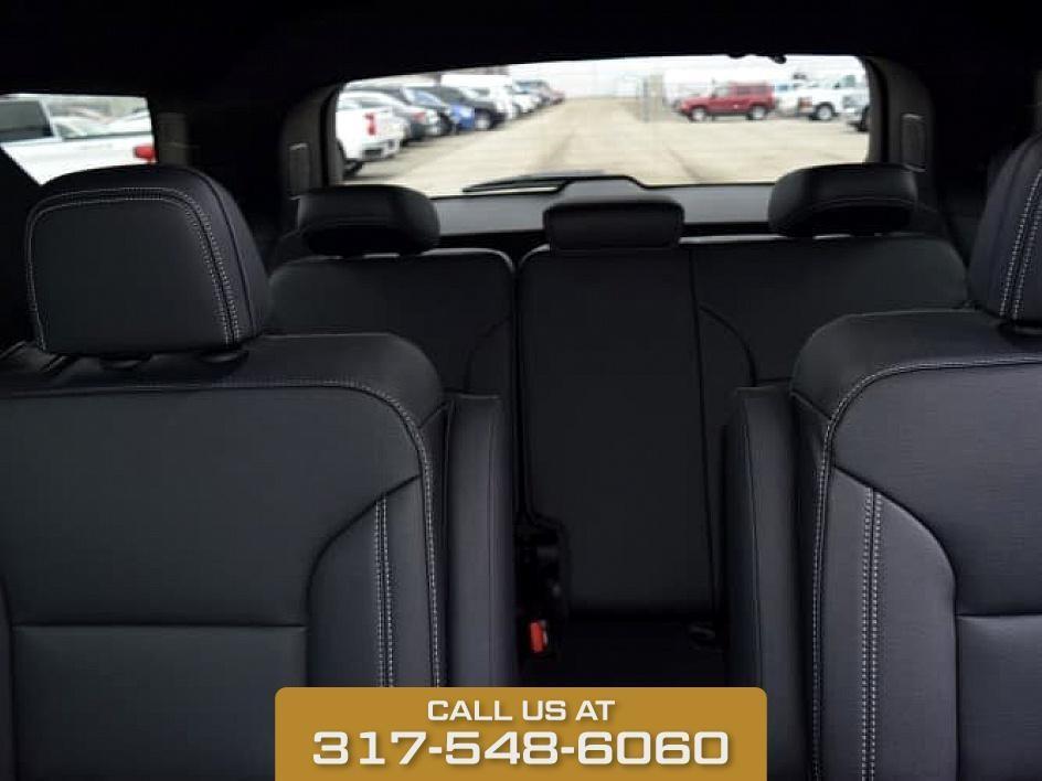 new 2026 Chevrolet Traverse car, priced at $48,105