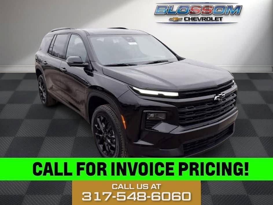 new 2026 Chevrolet Traverse car, priced at $48,105