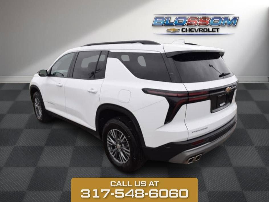 used 2025 Chevrolet Traverse car, priced at $35,720