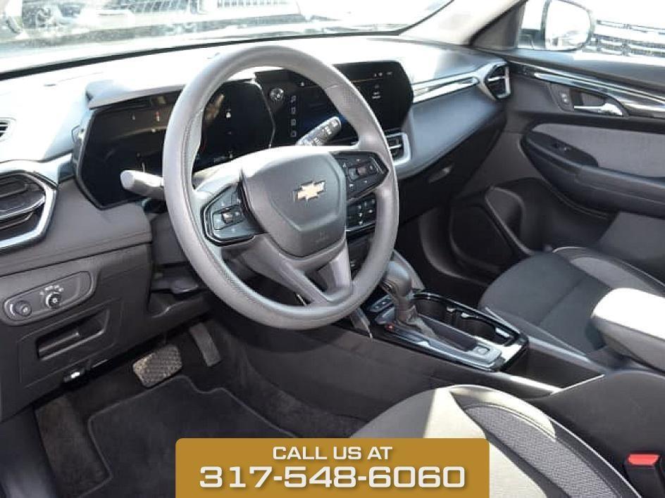 used 2025 Chevrolet TrailBlazer car, priced at $23,499