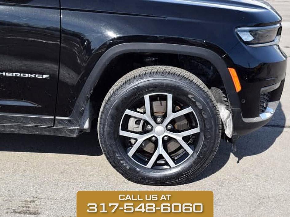 used 2024 Jeep Grand Cherokee L car, priced at $30,773