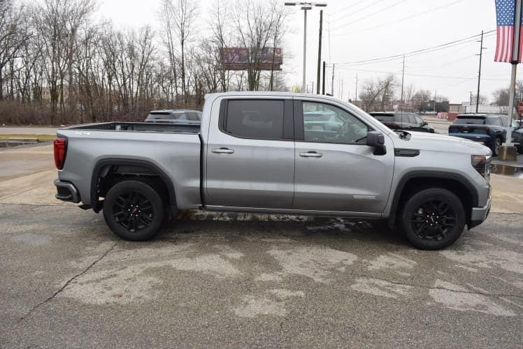used 2024 GMC Sierra 1500 car, priced at $39,989