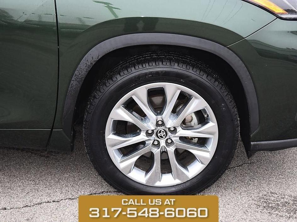 used 2023 Toyota Highlander car, priced at $31,495