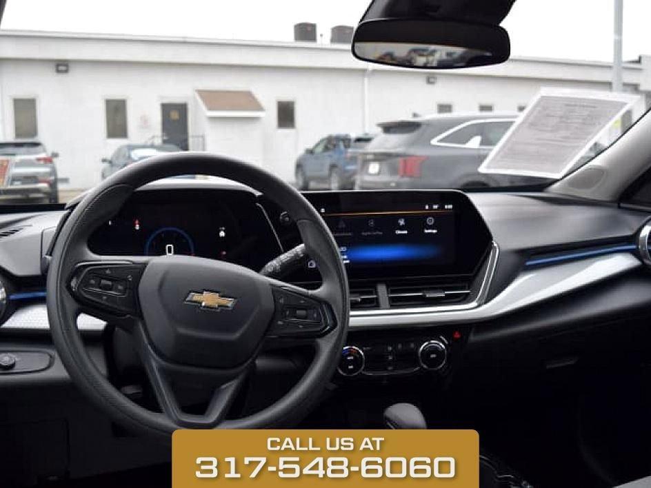 used 2025 Chevrolet Trax car, priced at $22,794