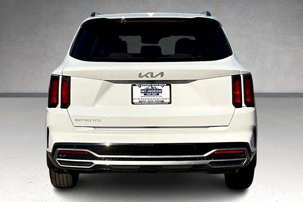 used 2023 Kia Sorento car, priced at $27,349