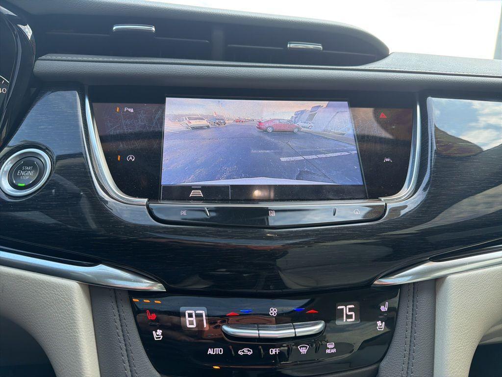 used 2021 Cadillac XT6 car, priced at $23,799
