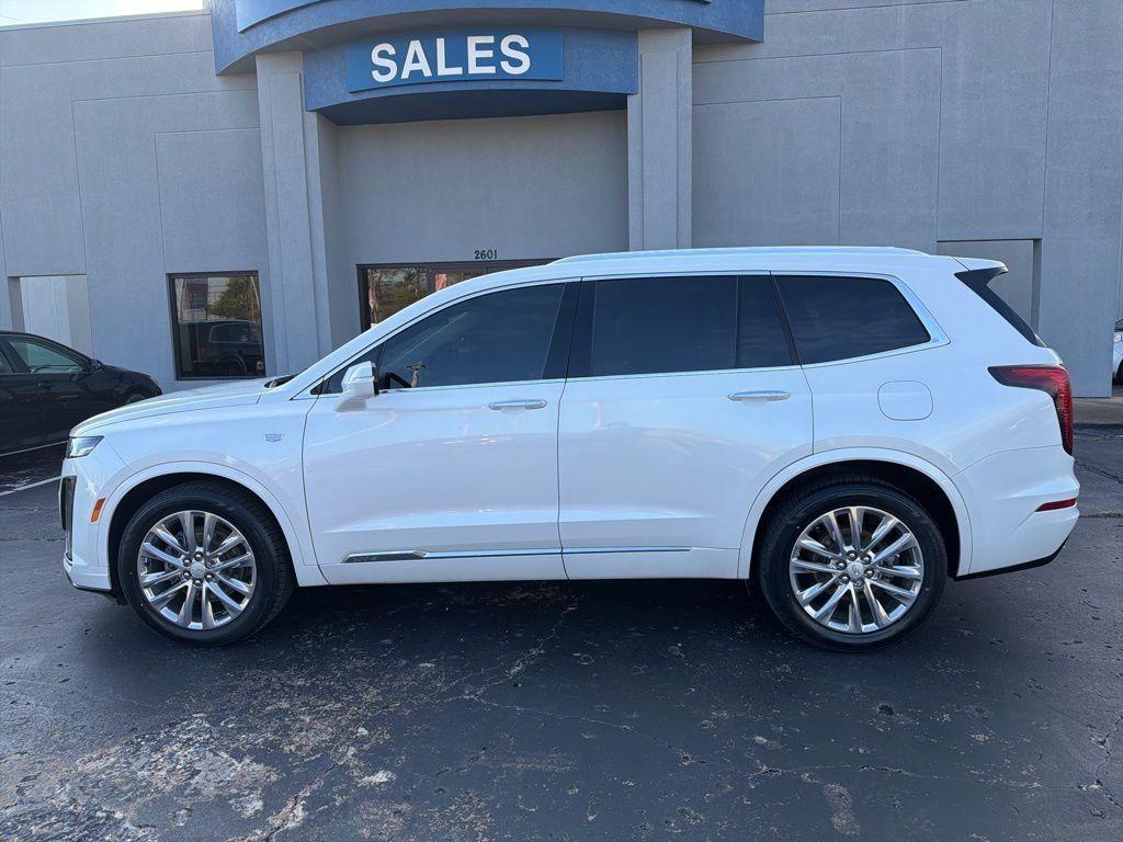used 2021 Cadillac XT6 car, priced at $23,799