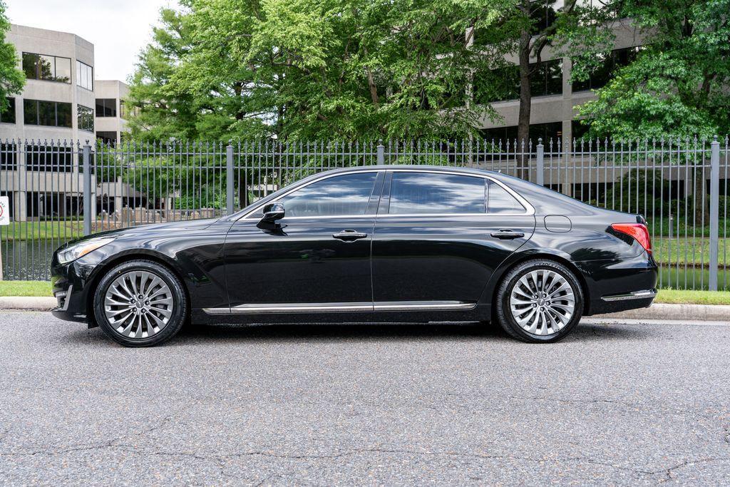 used 2018 Genesis G90 car, priced at $22,599