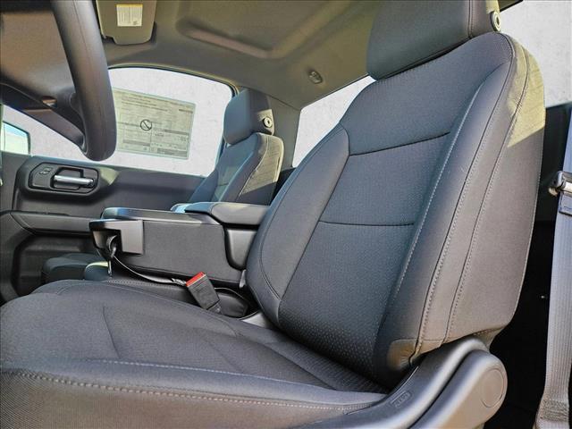 new 2026 Chevrolet Silverado 1500 car, priced at $33,985