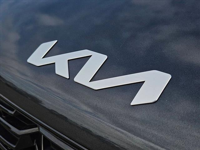 used 2024 Kia Sorento car, priced at $23,995