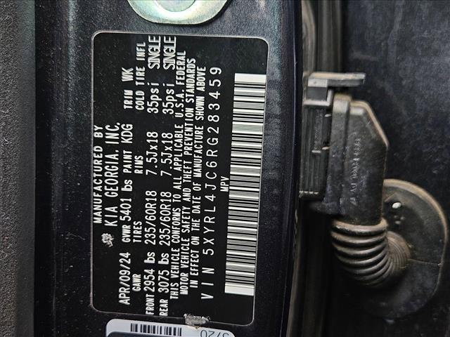 used 2024 Kia Sorento car, priced at $23,995