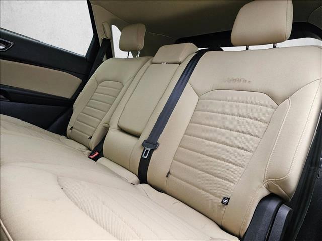 used 2018 Ford Edge car, priced at $10,999