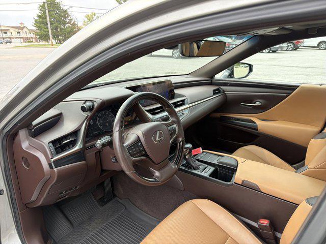 used 2020 Lexus ES 350 car, priced at $23,995