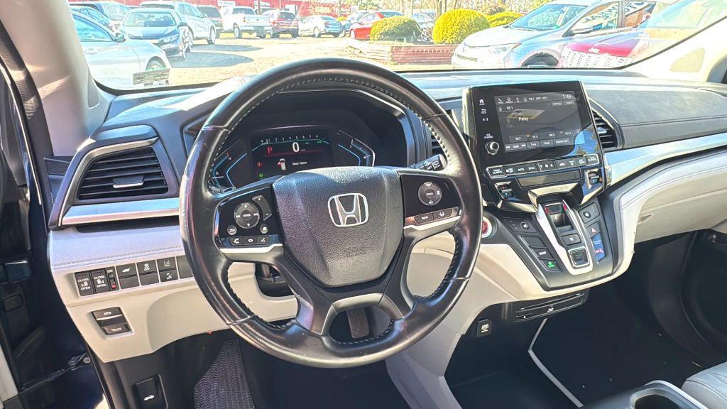 used 2018 Honda Odyssey car, priced at $11,795