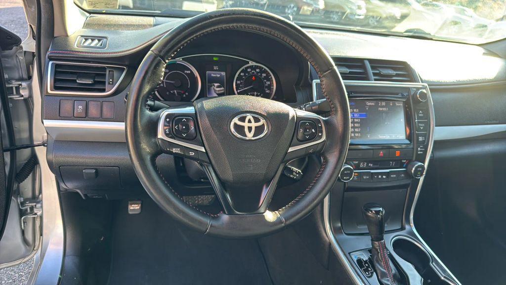 used 2015 Toyota Camry Hybrid car, priced at $9,295