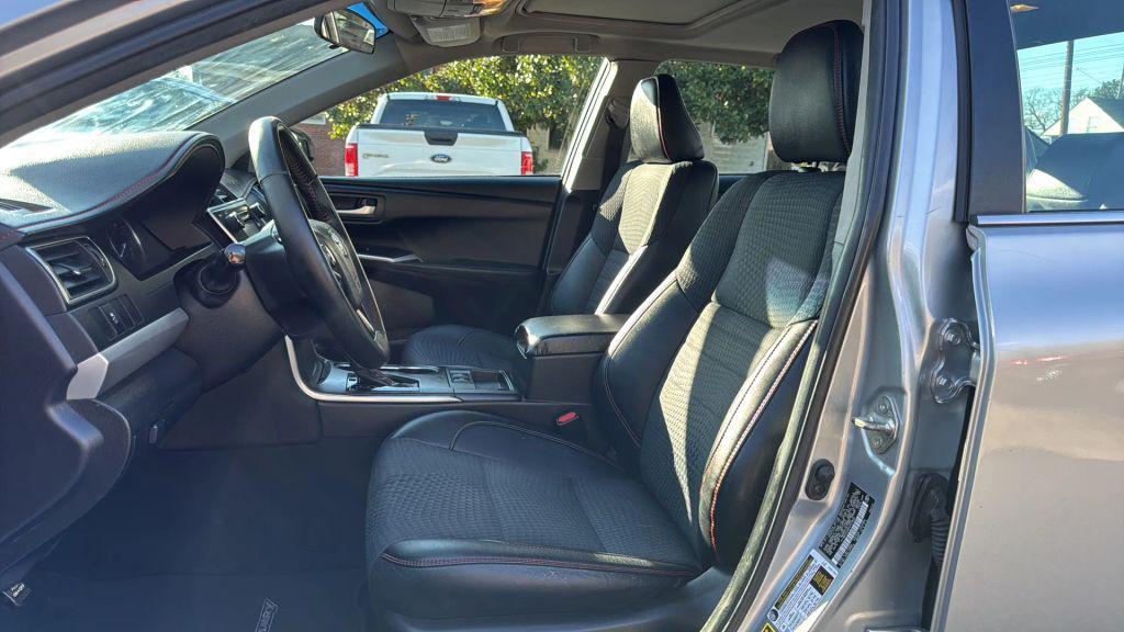 used 2015 Toyota Camry Hybrid car, priced at $9,295
