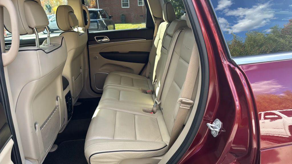 used 2020 Jeep Grand Cherokee car, priced at $14,795