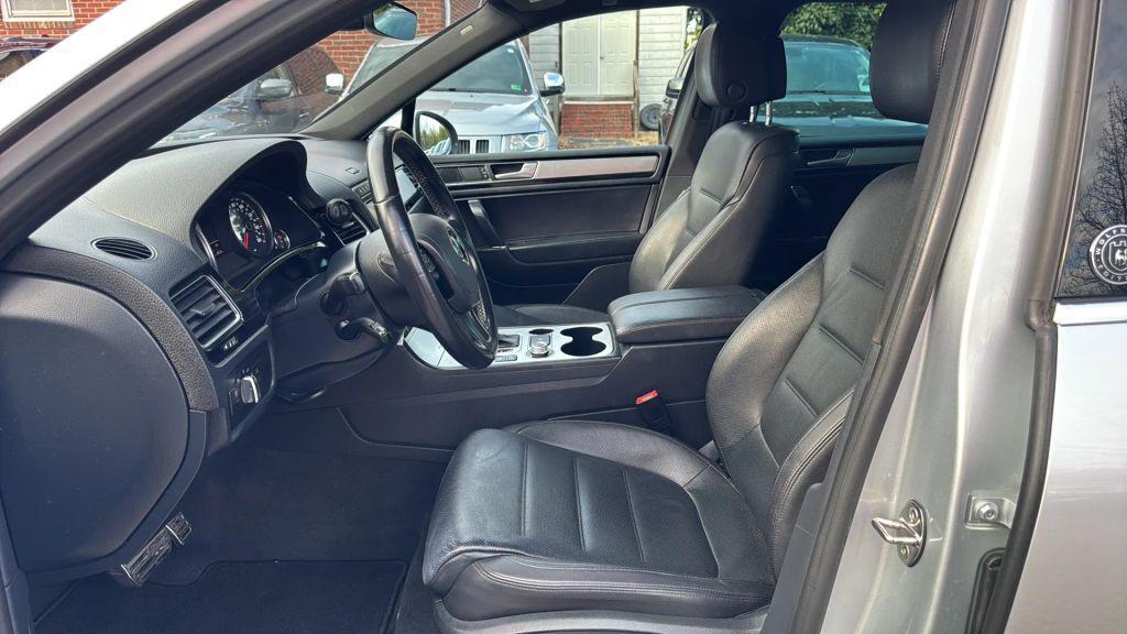 used 2017 Volkswagen Touareg car, priced at $9,995