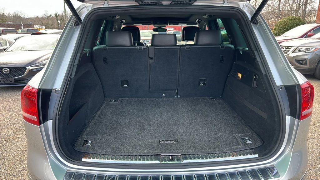 used 2017 Volkswagen Touareg car, priced at $9,995