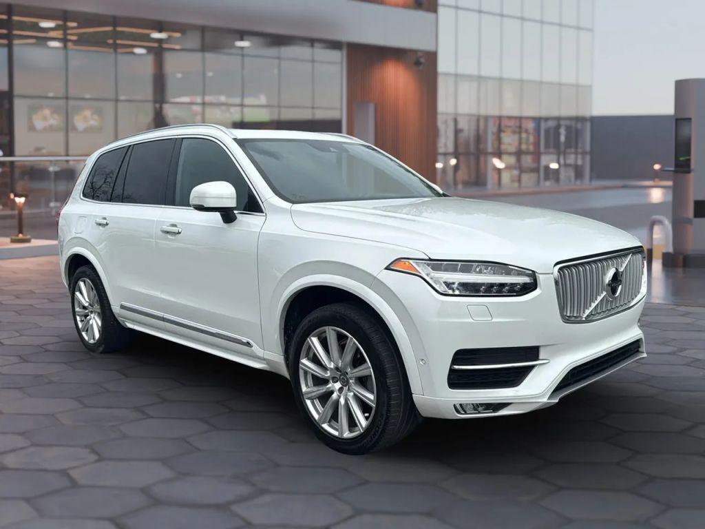 used 2018 Volvo XC90 car, priced at $13,995