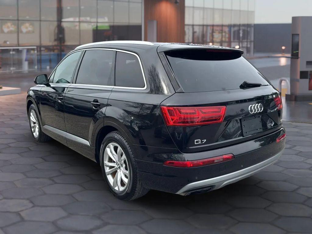 used 2017 Audi Q7 car, priced at $11,995