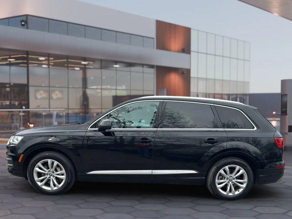used 2017 Audi Q7 car, priced at $11,995