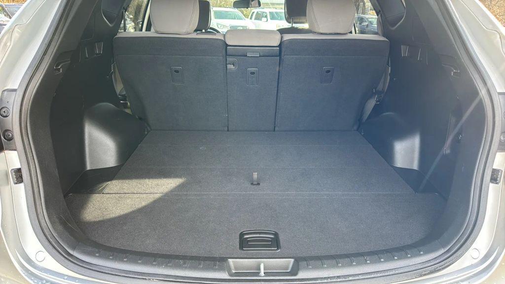 used 2015 Hyundai Santa Fe Sport car, priced at $6,495