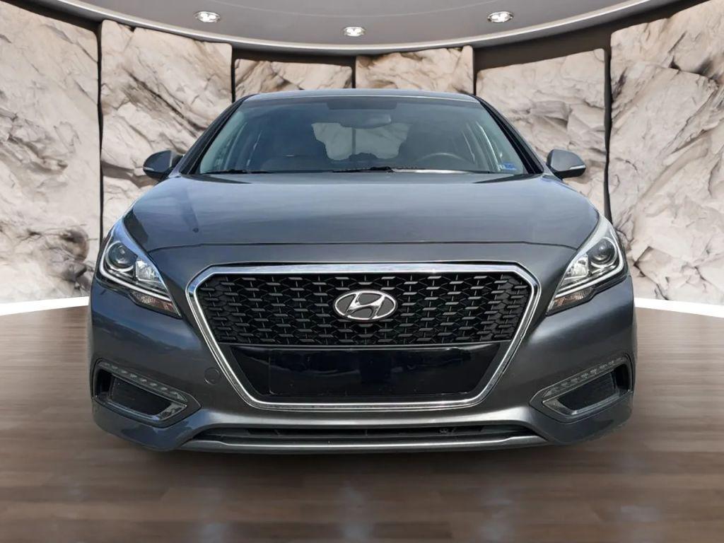 used 2017 Hyundai Sonata Hybrid car, priced at $5,895