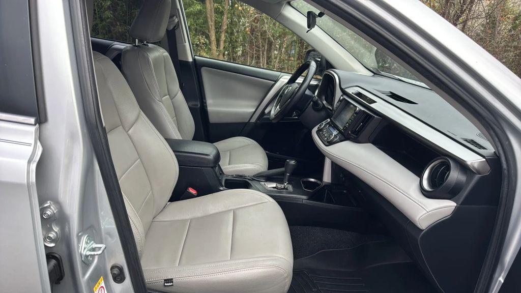 used 2016 Toyota RAV4 Hybrid car, priced at $11,495