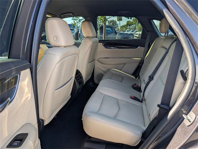 used 2017 Cadillac XT5 car, priced at $12,400