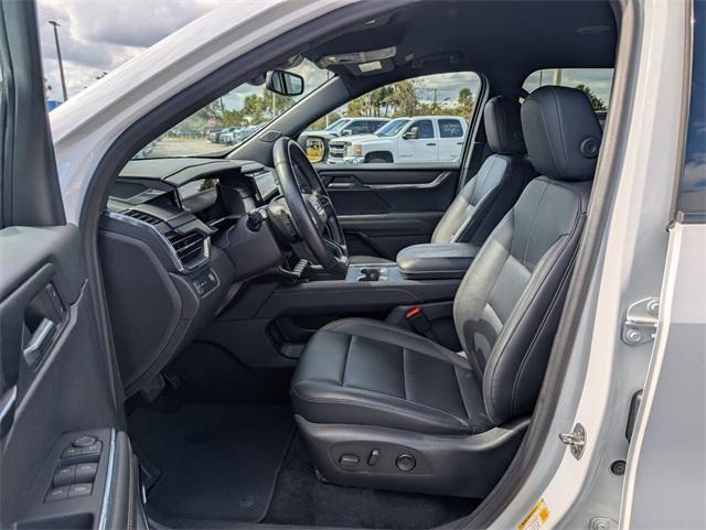 used 2024 GMC Acadia car, priced at $32,300