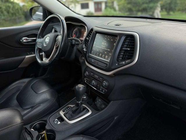 used 2018 Jeep Cherokee car, priced at $10,999