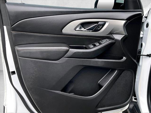 used 2019 Chevrolet Traverse car, priced at $11,286