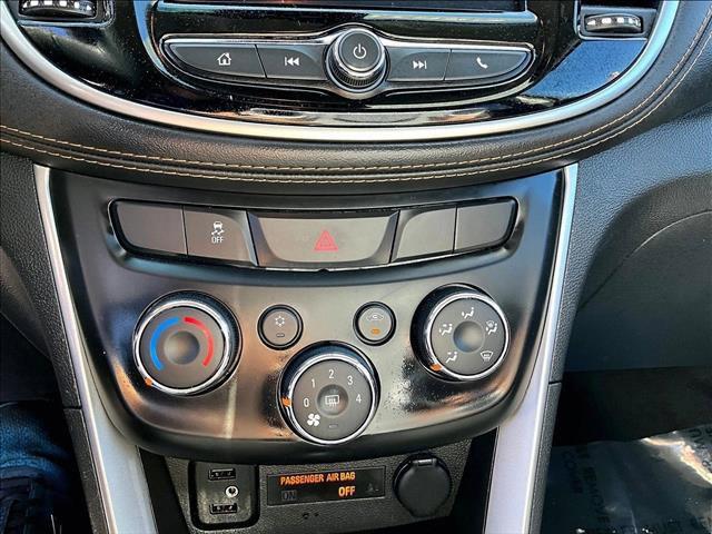 used 2022 Chevrolet Trax car, priced at $17,044