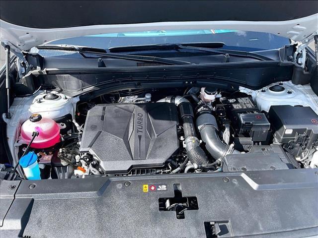 used 2025 Hyundai Santa Fe car, priced at $28,475