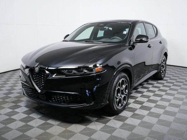 new 2025 Alfa Romeo Tonale car, priced at $38,880