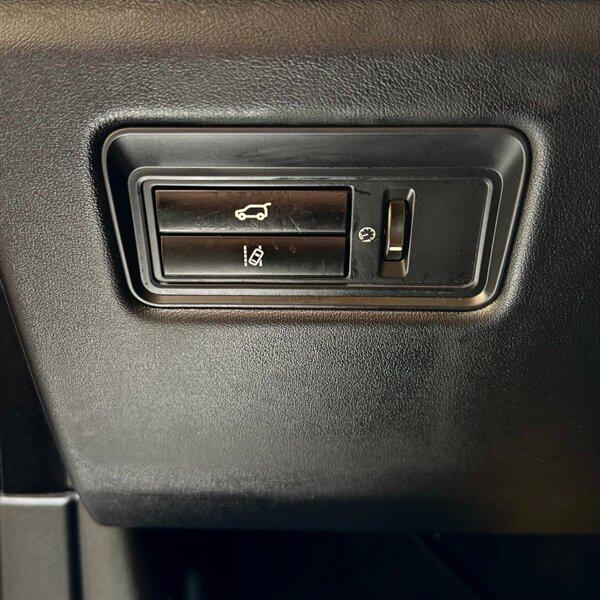 used 2015 Land Rover Range Rover car, priced at $17,999