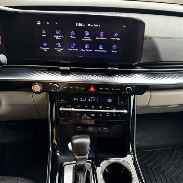 used 2024 Kia Carnival car, priced at $31,999