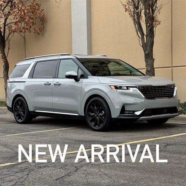 used 2024 Kia Carnival car, priced at $31,999