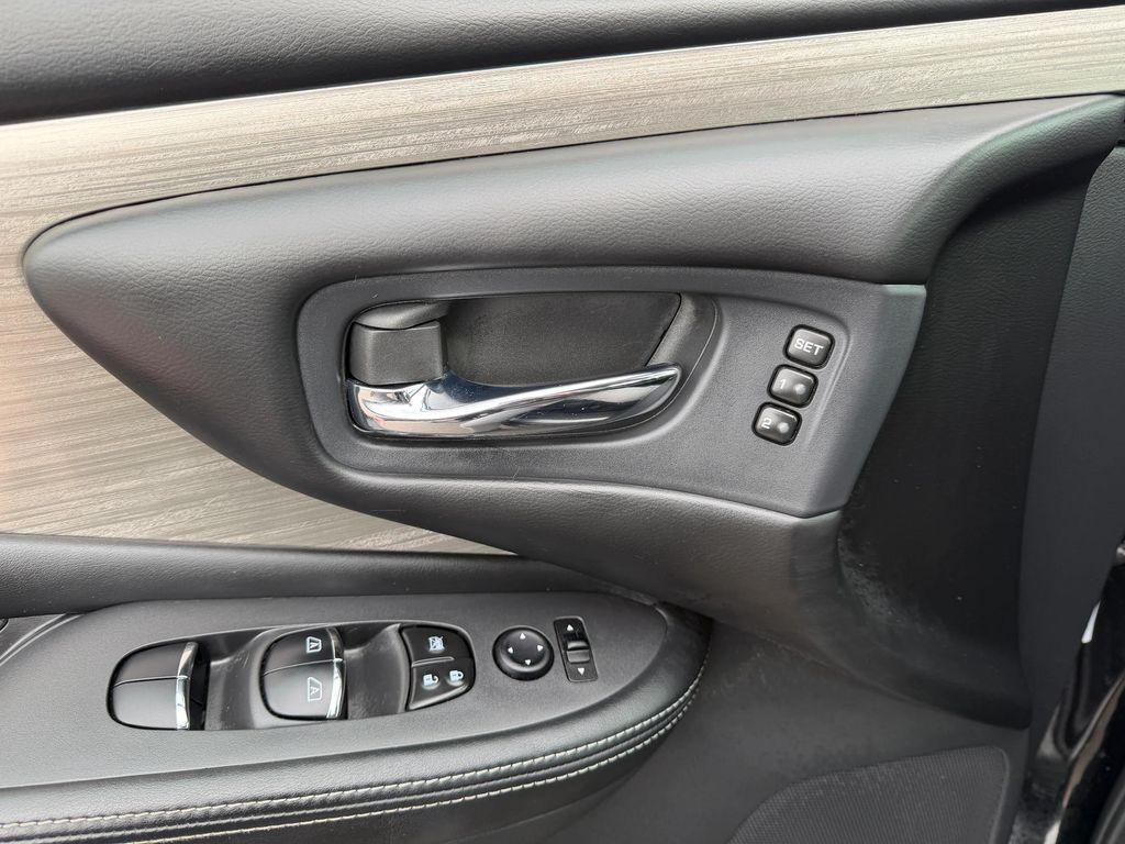 used 2018 Nissan Murano car, priced at $14,995
