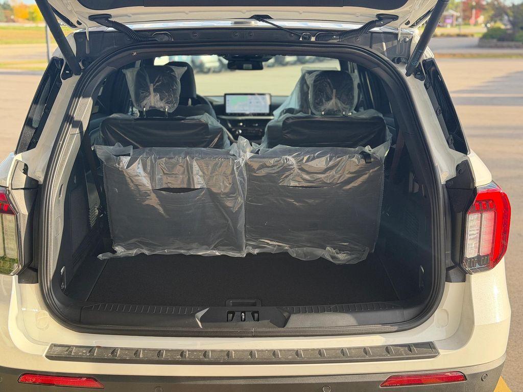 new 2026 Ford Explorer car, priced at $61,400