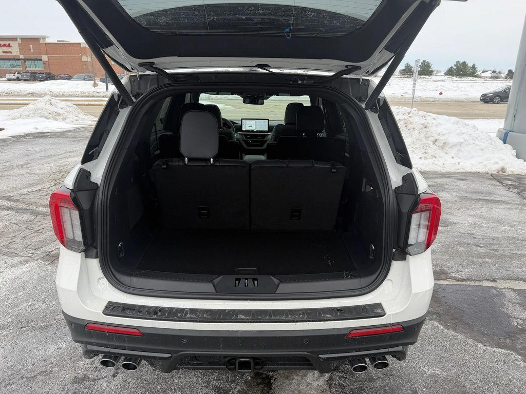 new 2026 Ford Explorer car, priced at $59,600