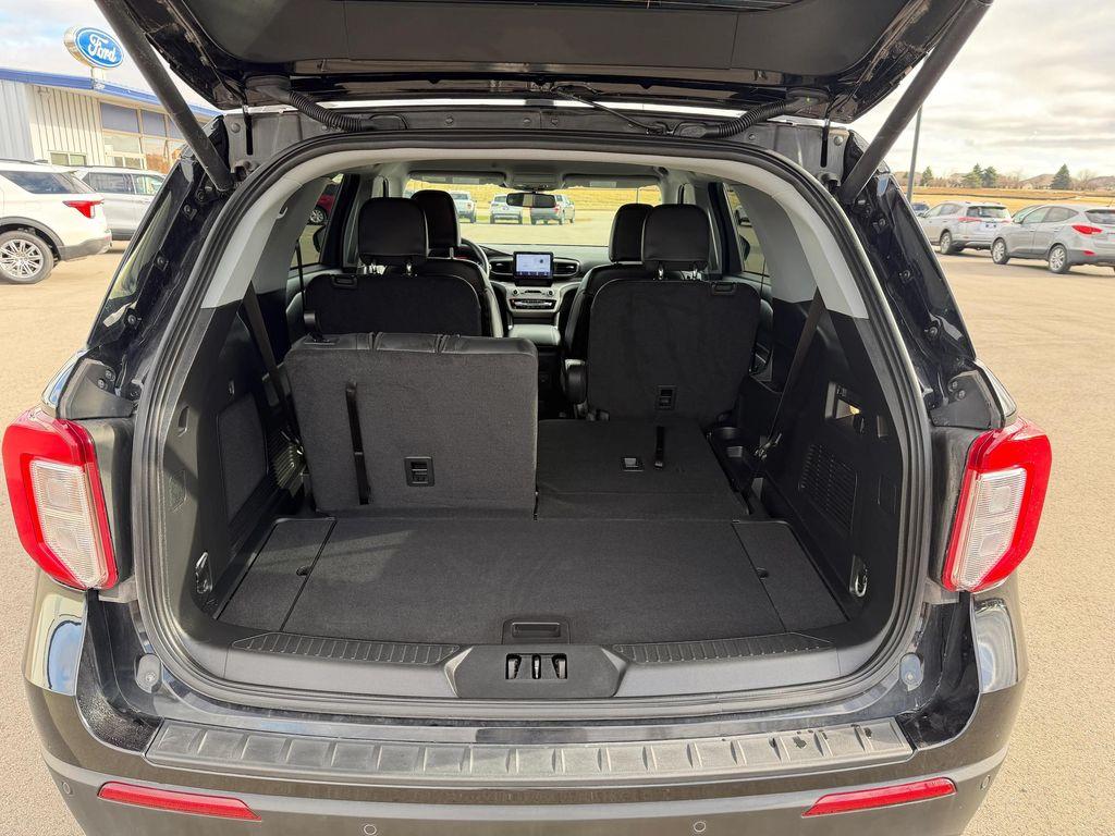 used 2023 Ford Explorer car, priced at $35,995