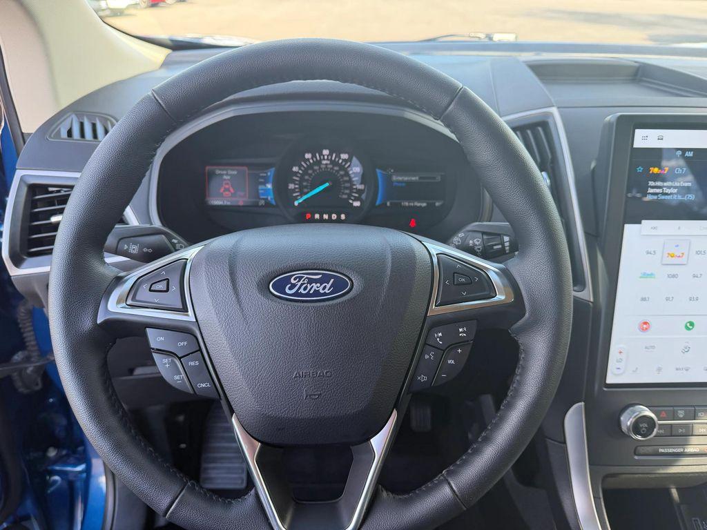 used 2024 Ford Edge car, priced at $29,495