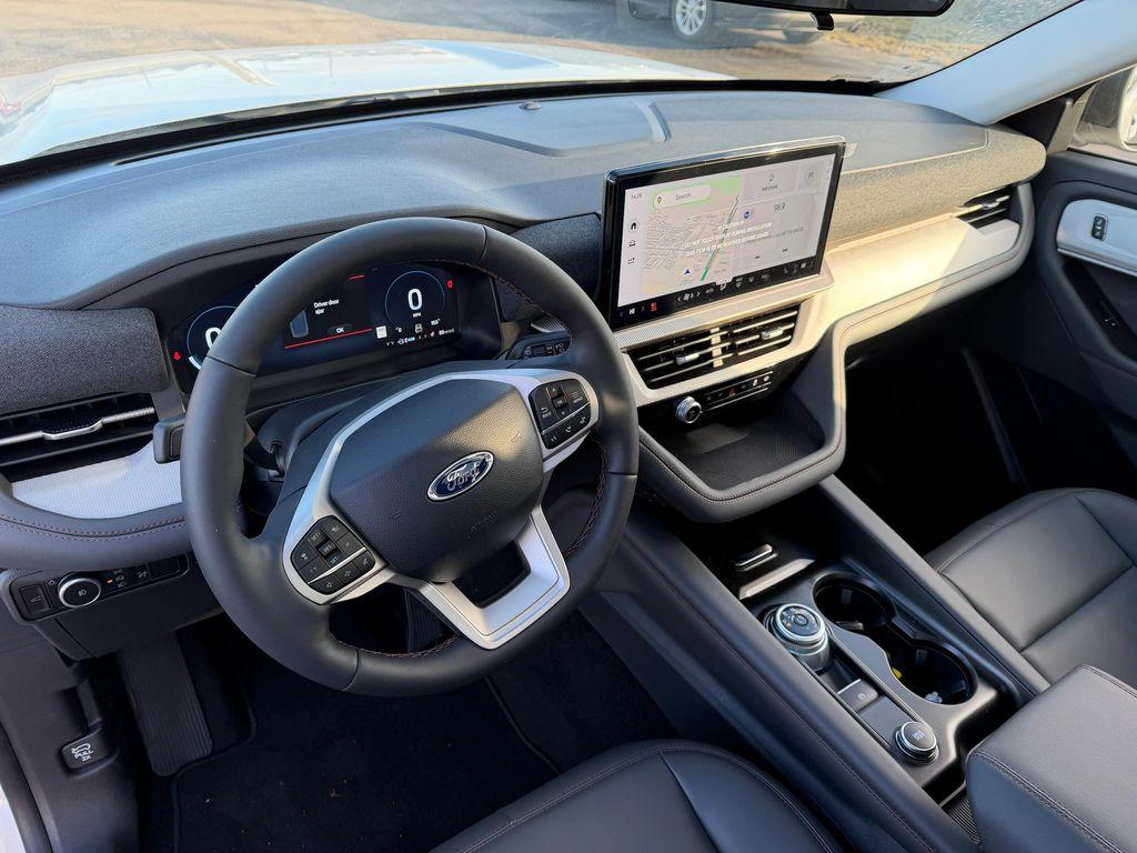 new 2025 Ford Explorer car, priced at $46,800