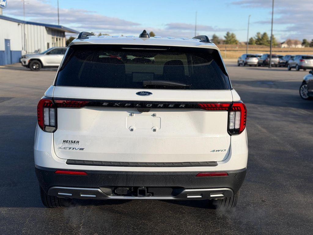 new 2025 Ford Explorer car, priced at $46,800