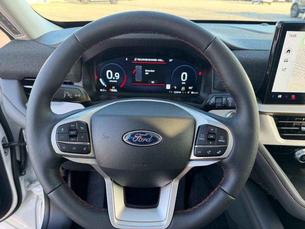 new 2025 Ford Explorer car, priced at $46,800