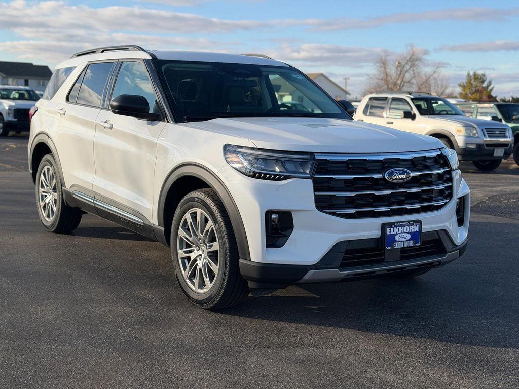 new 2025 Ford Explorer car, priced at $46,800