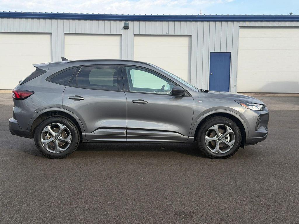 used 2023 Ford Escape car, priced at $26,995